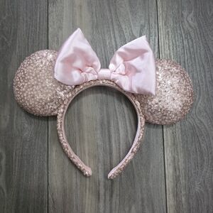 NWOT Rose Gold Pink Sequin Mouse Ears Headband